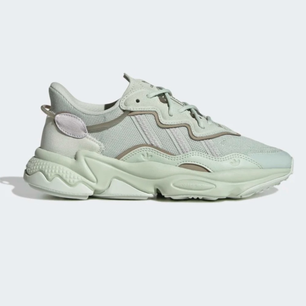 Adidas OZWEEGO SHOES size 11 Green